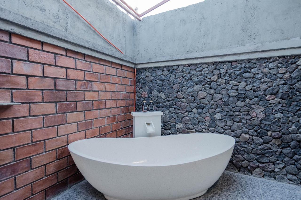 Garvi Villa 卡朗阿森 外观 照片
