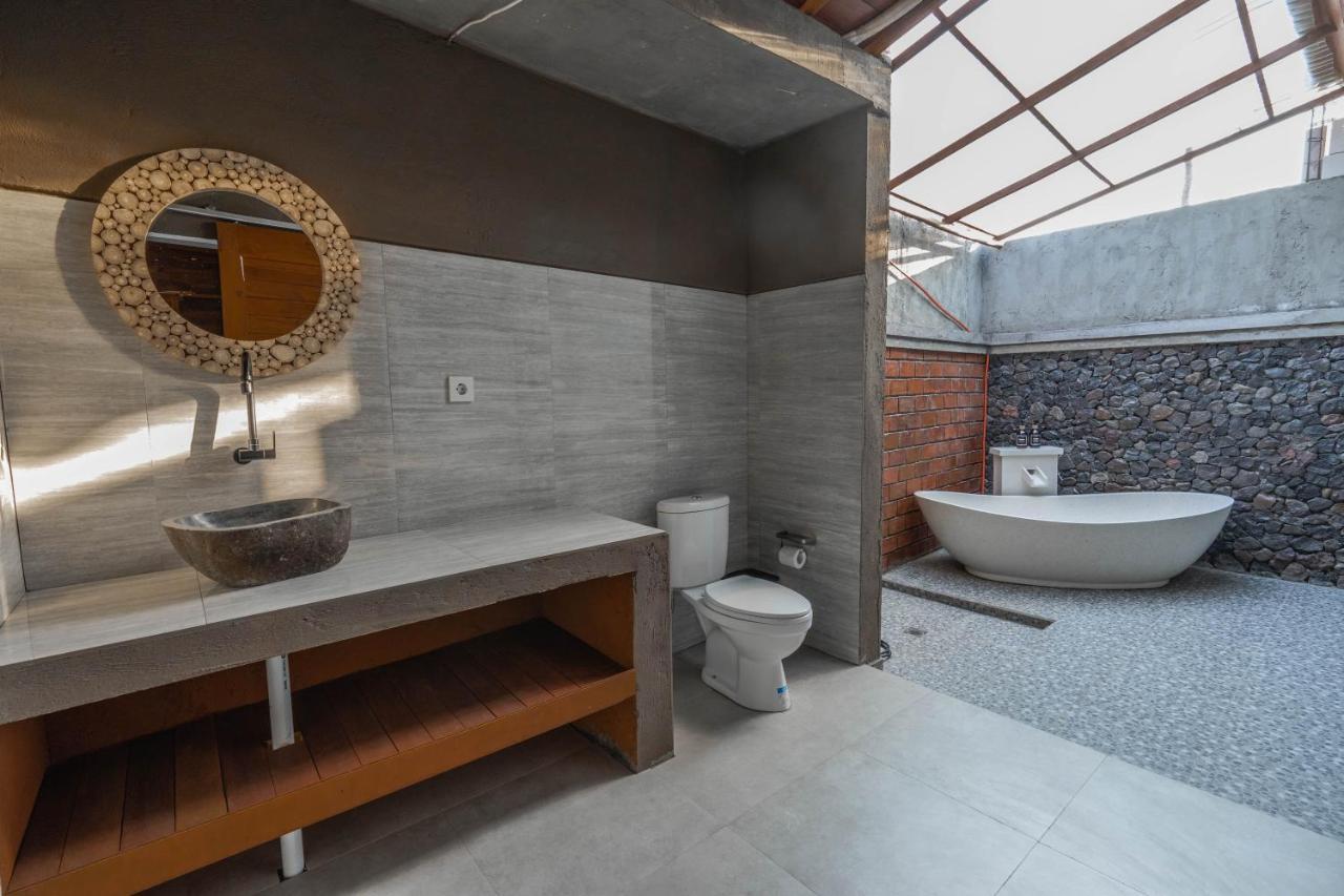 Garvi Villa 卡朗阿森 外观 照片